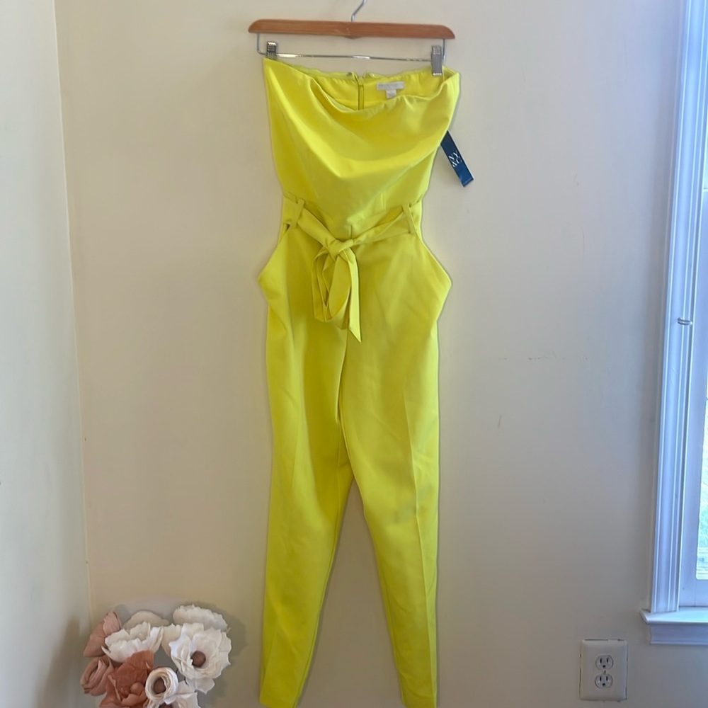 New York & Co.  size: XS Strapless jumper